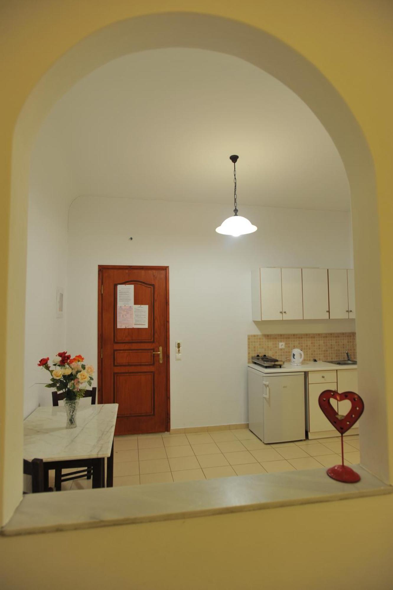 Sunflower Aparthotel Kamari  Exterior photo