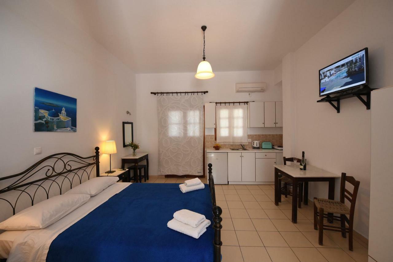 Sunflower Aparthotel Kamari  Exterior photo