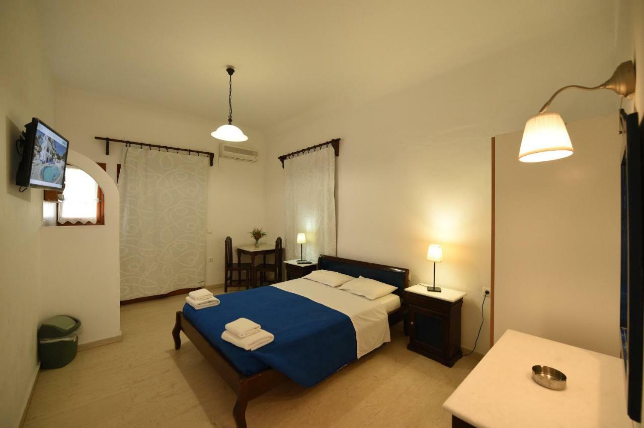 Sunflower Aparthotel Kamari  Exterior photo